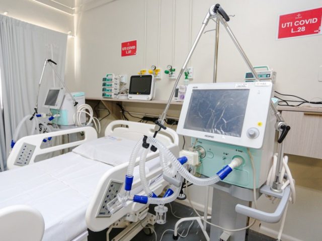 Centro de Operações de Emergência determina que respiradores sem uso sejam disponibilizados para o SUS