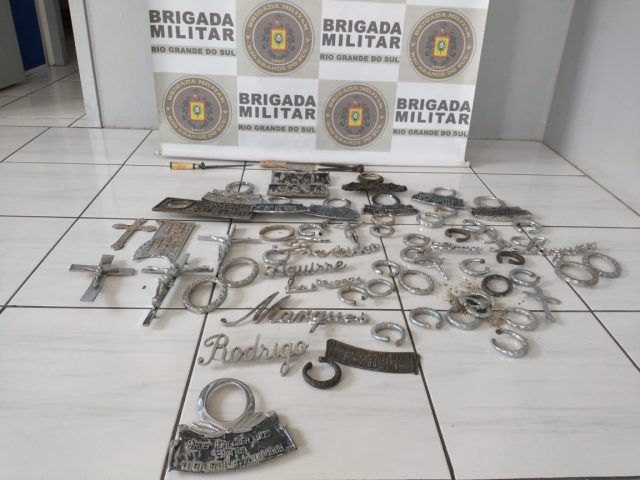 BM de Soledade prende dois homens com objetos furtados em cemitério