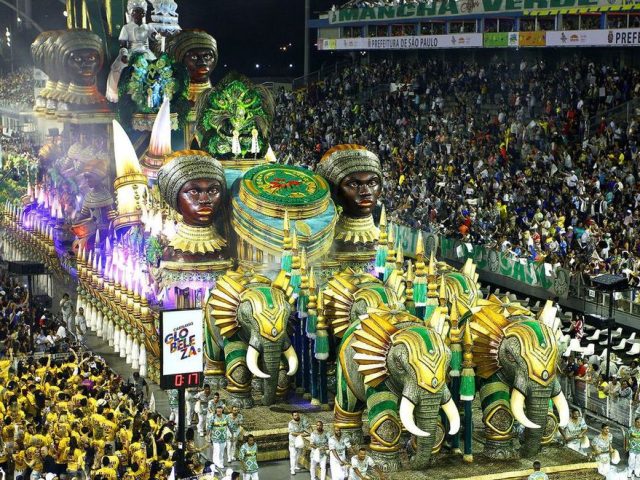 Desfiles de Carnaval em SP e RJ serão nos dias 22 e 23 de abril