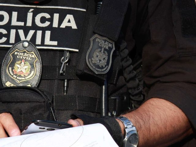 Polícia Civil prende mulher no bairro Ióris por tráfico